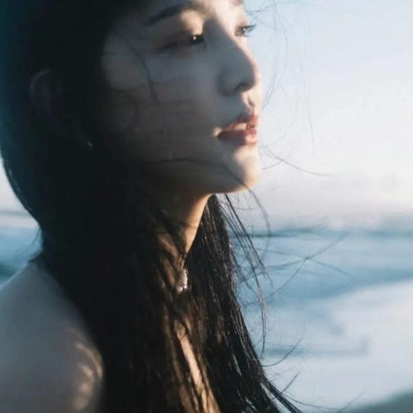海的女人 海报