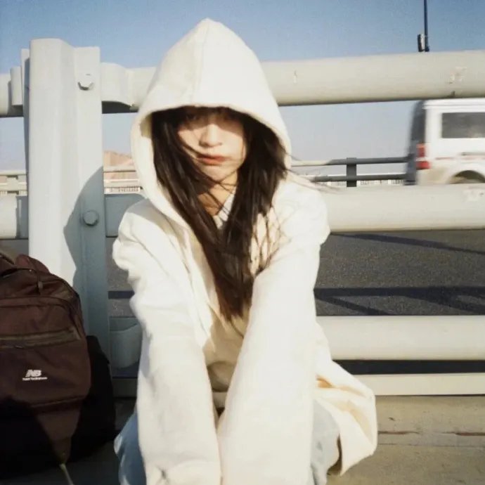 一条道走到亮 海报
